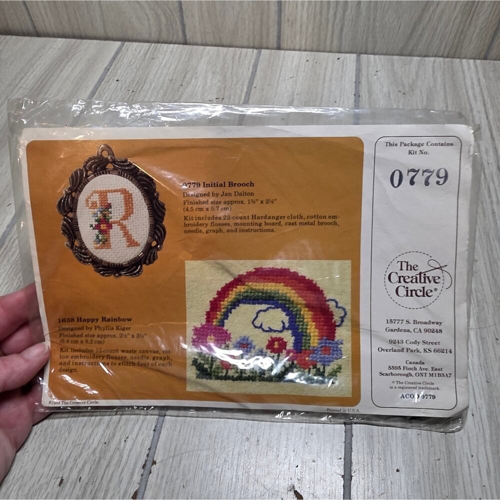 Vtg 1984 The Creative Circle Crossstitch 1638 The Happy Rainbow Brooch Initial